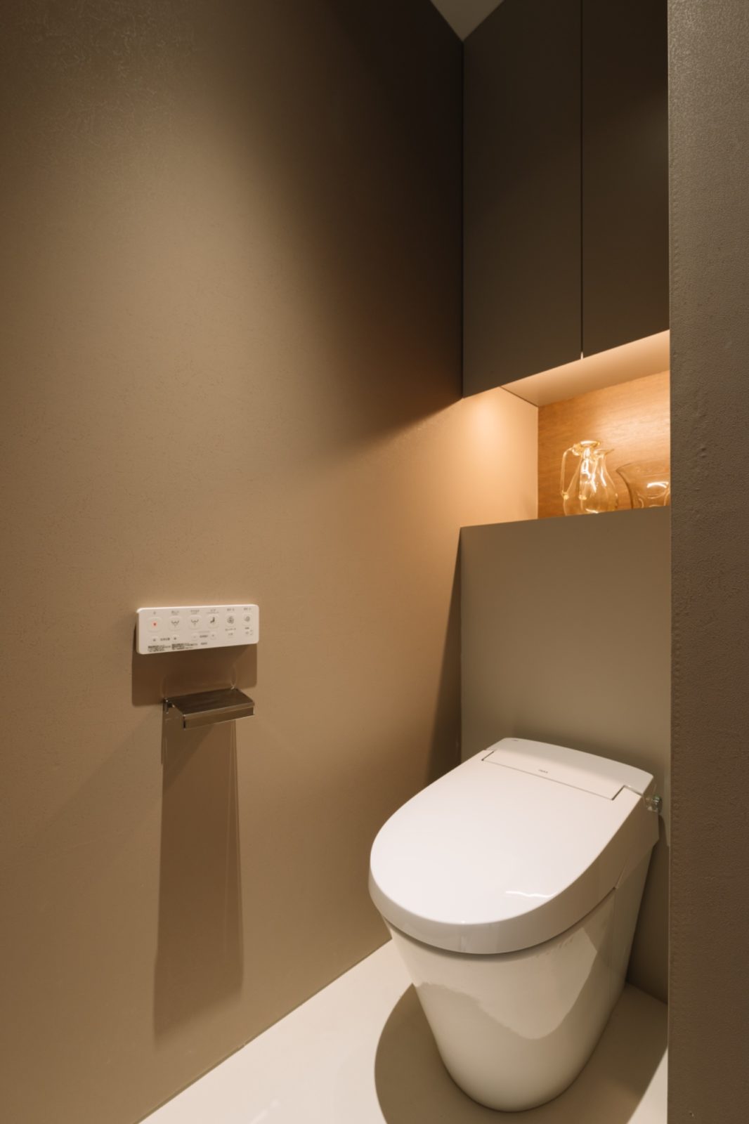 奈良生駒の北欧風庭屋住宅リノベーショントイレ