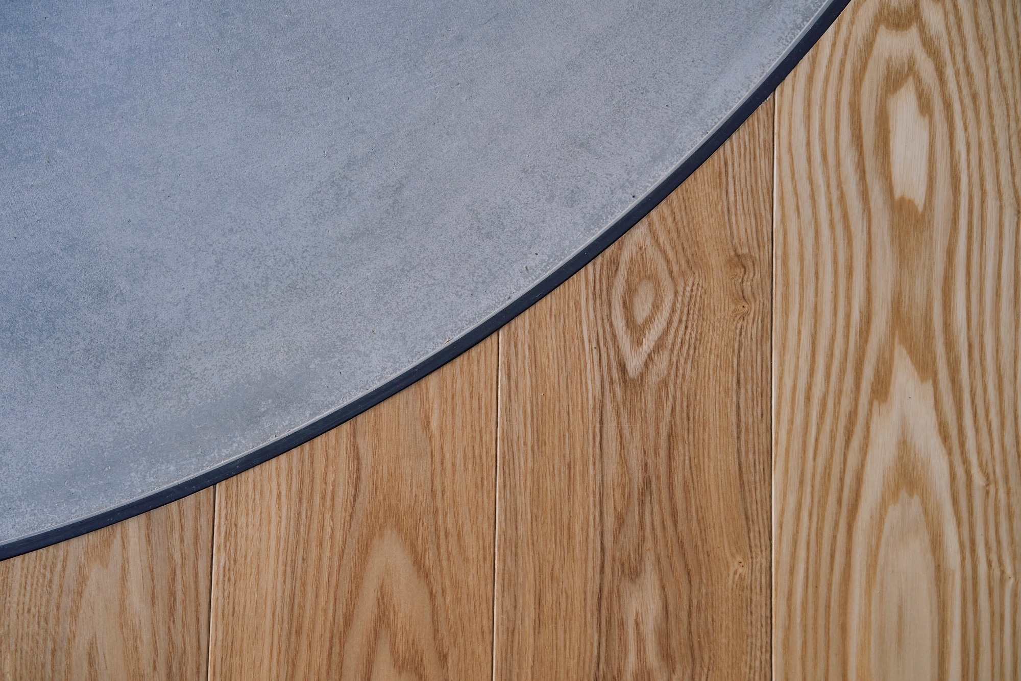 東大阪市石切の小児歯科の土間