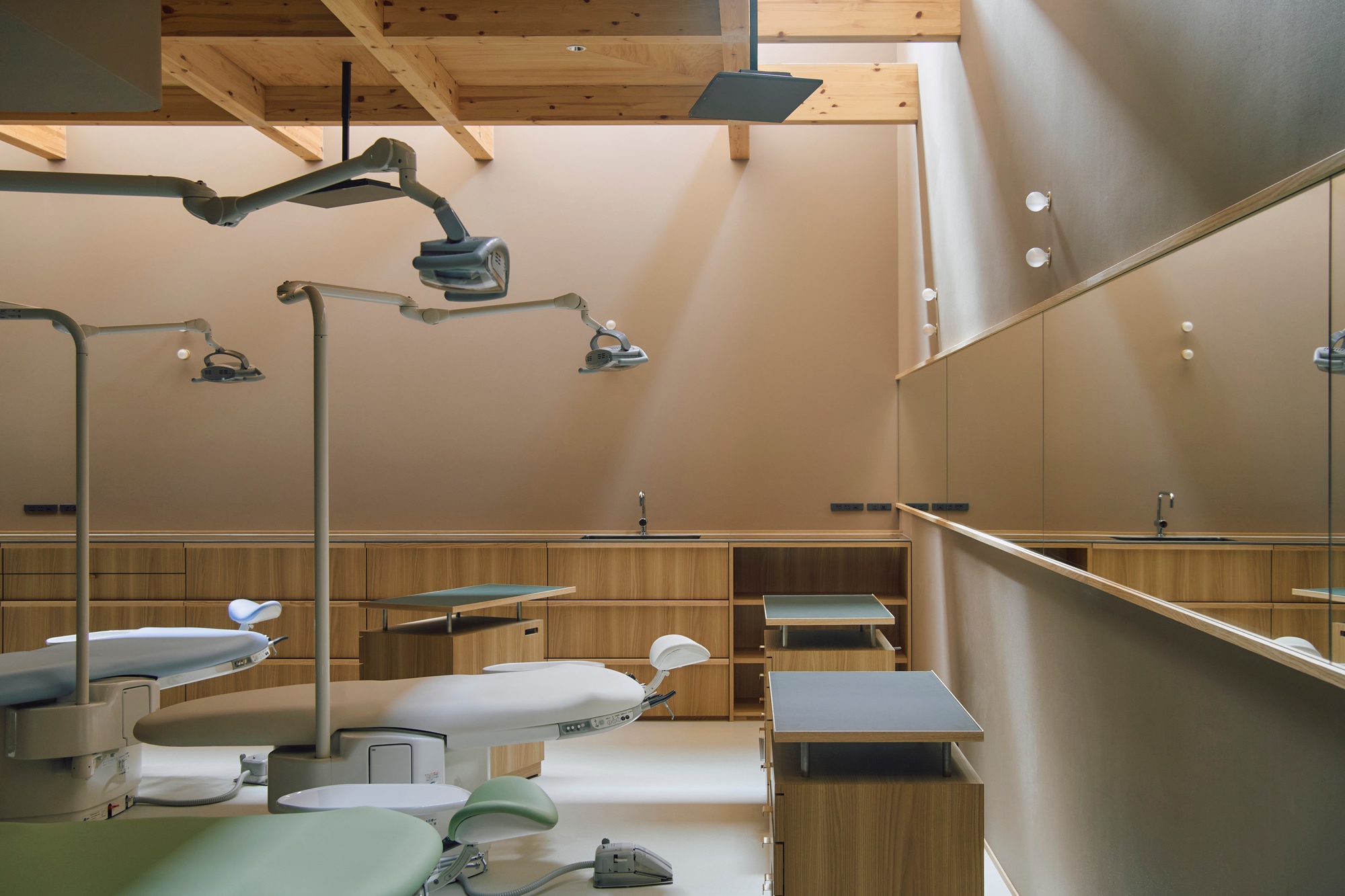 東大阪市石切の小児歯科の自然光