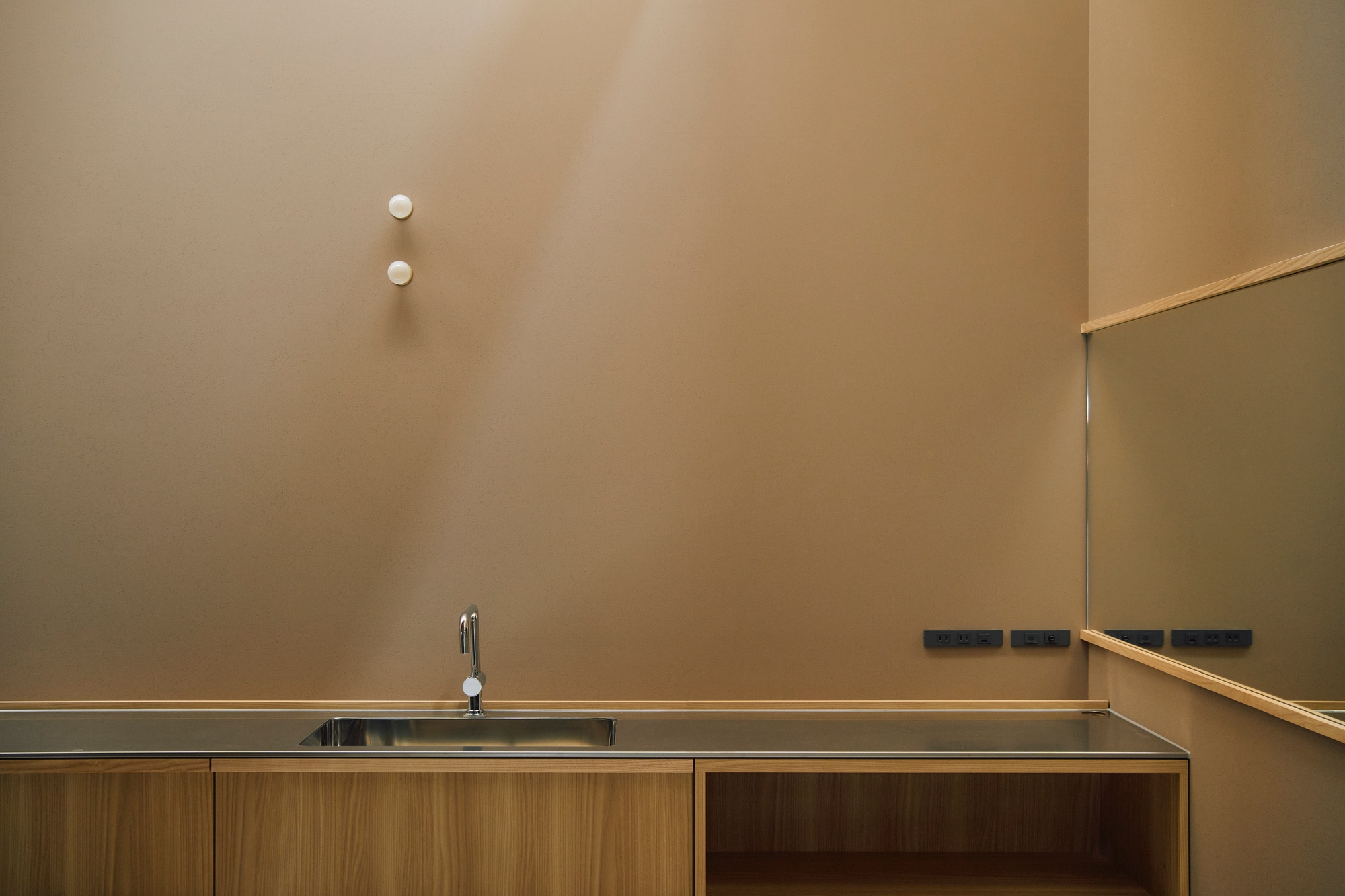 東大阪市石切の小児歯科のシンク