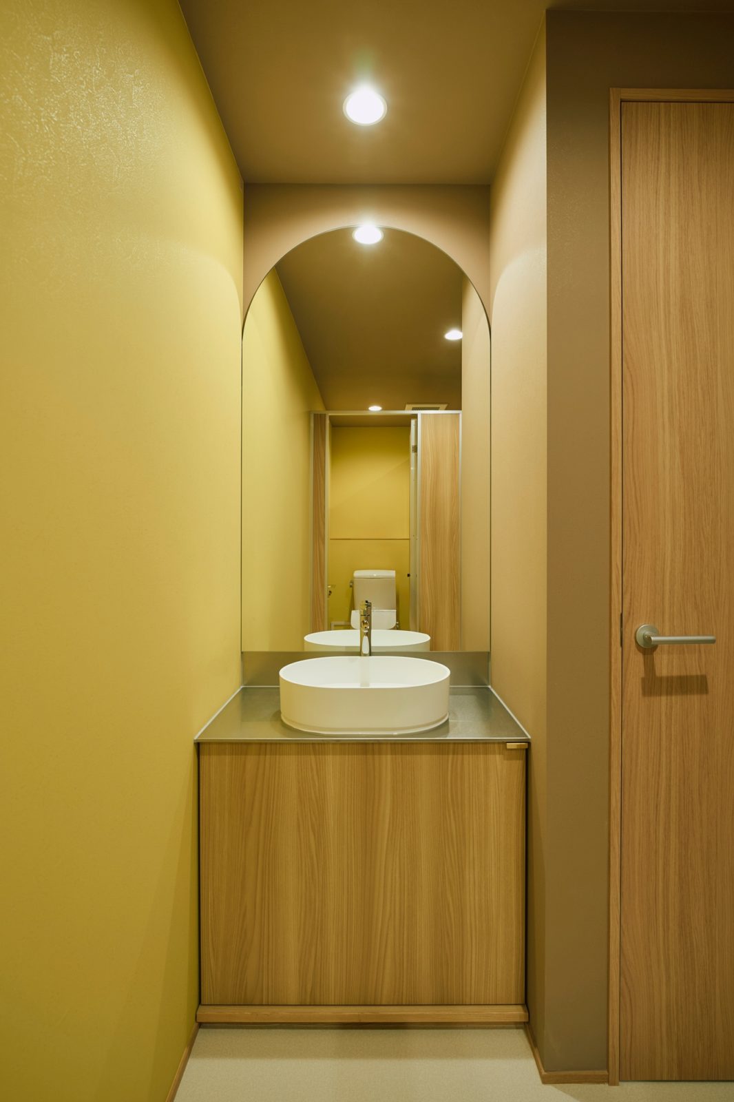 東大阪市石切の小児歯科のトイレ手洗い台